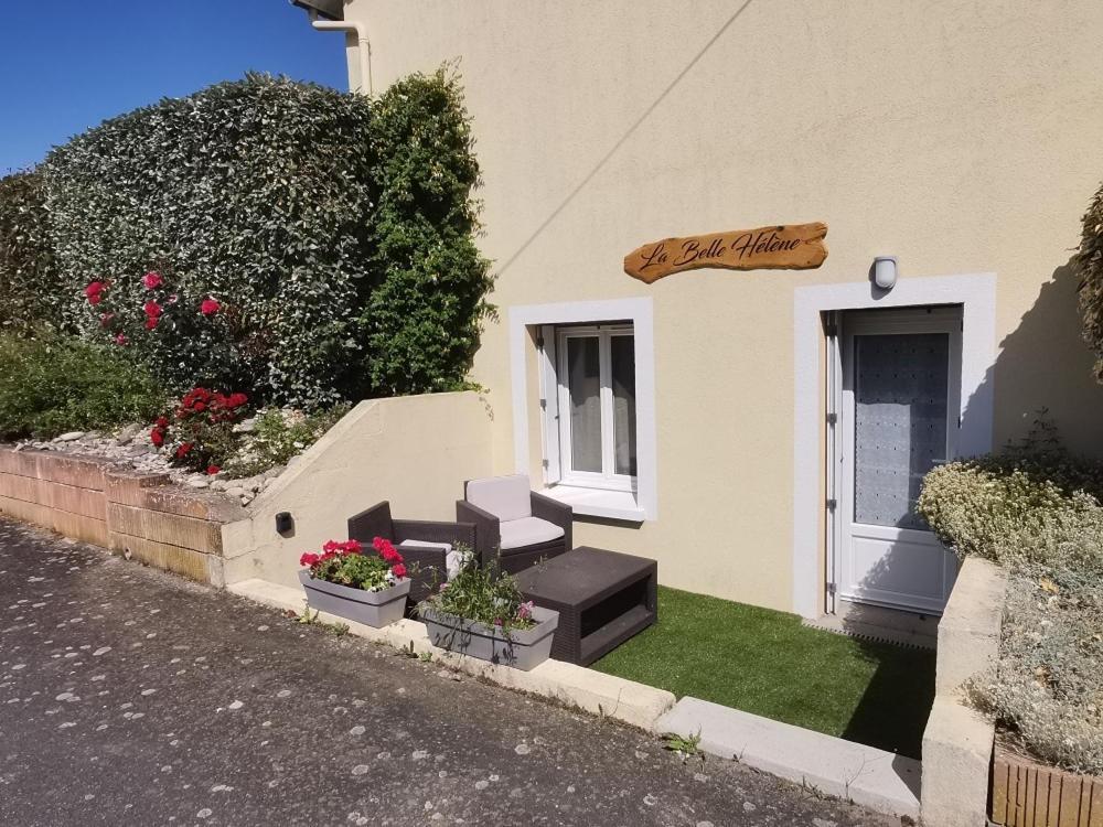 Gite - Chambres D'Hotes La Belle Helene Bressuire Exteriér fotografie